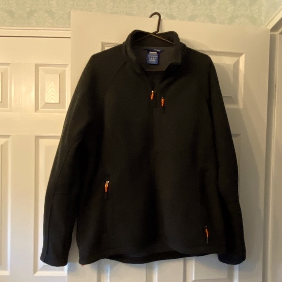 Mens medium weight Reebok Jacket.  good condition size XL - Picture 1 of 1
